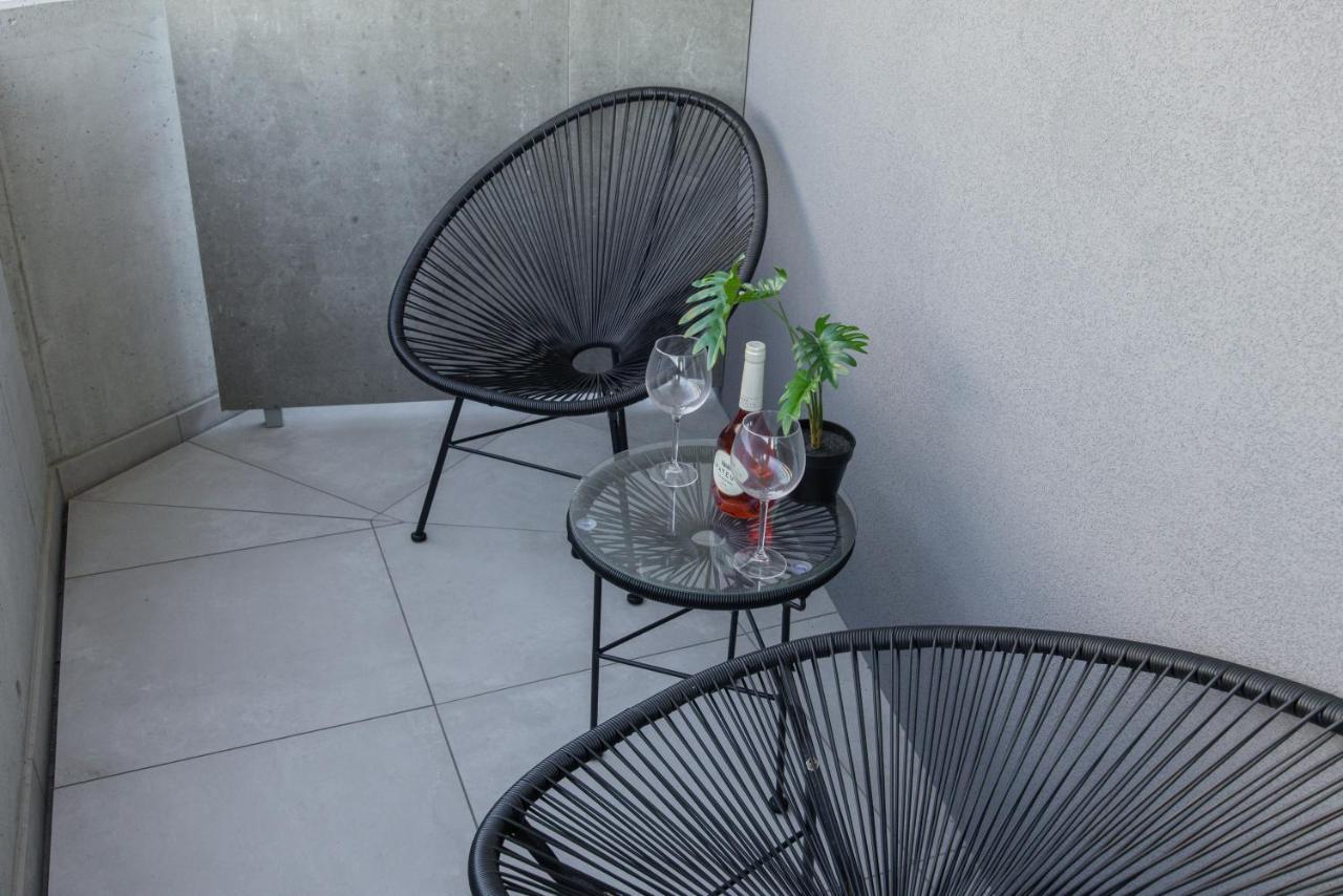 Signature Aveiro City Flat By Home Sweet Home Aveiro Exterior foto